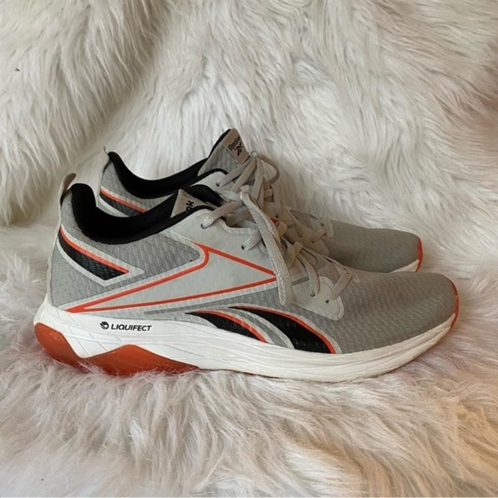 Reebok Shoes Men’s Size 13 Lace Up Gray Sneakers Liquifect